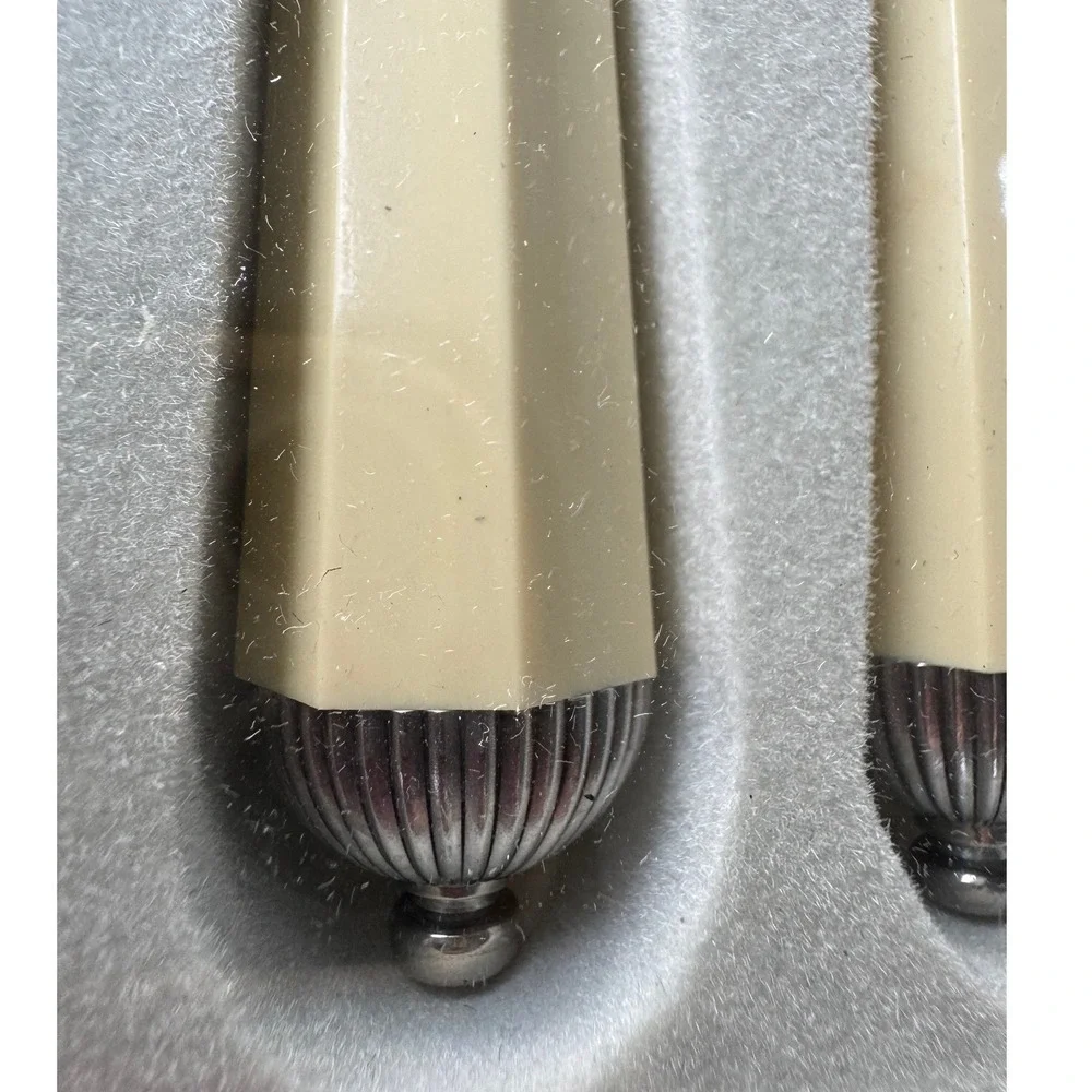 NIB VTG Mikasa Waldorf Steak Knife Set 4 Piece‎ Ivory Silver Japan Unused